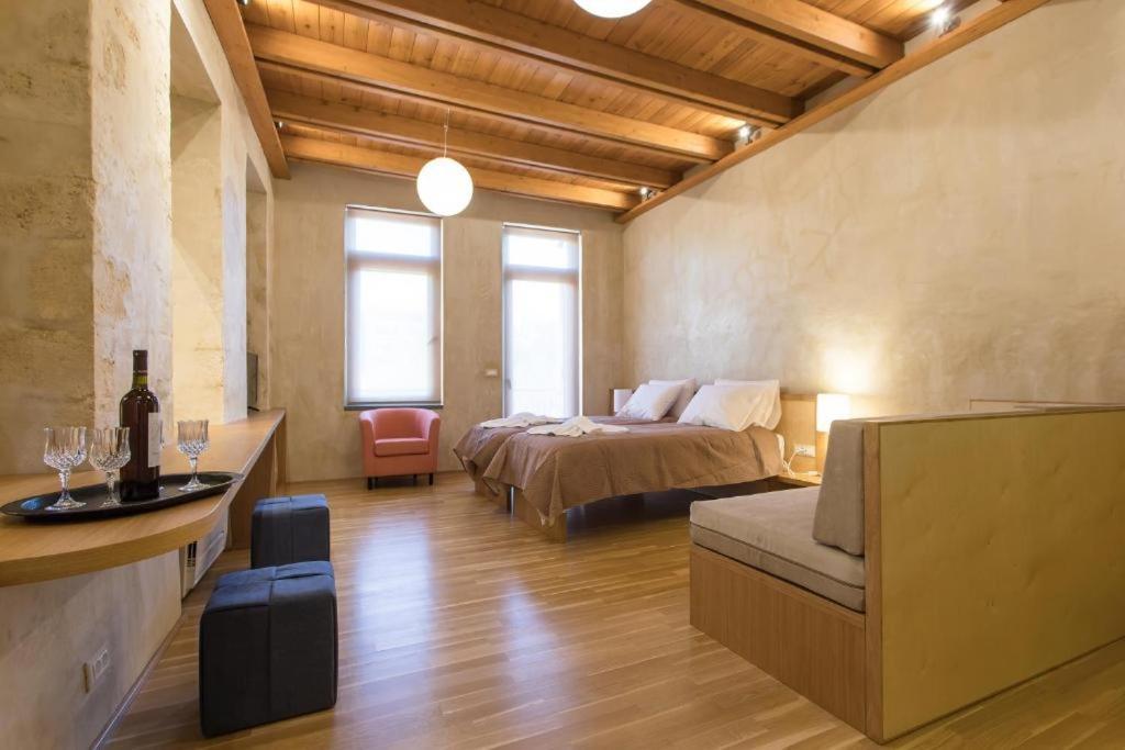Polixeny'S Suites Chania  Eksteriør billede